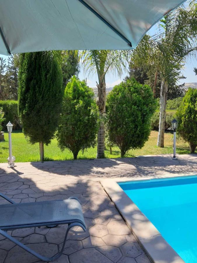 Zena Holiday Villa Писури Екстериор снимка
