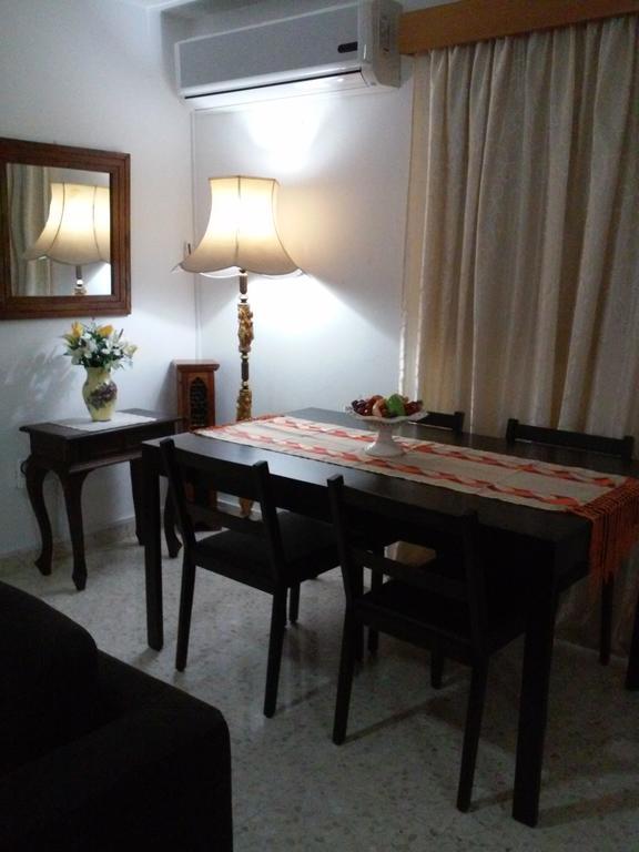 Zena Holiday Villa Писури Стая снимка