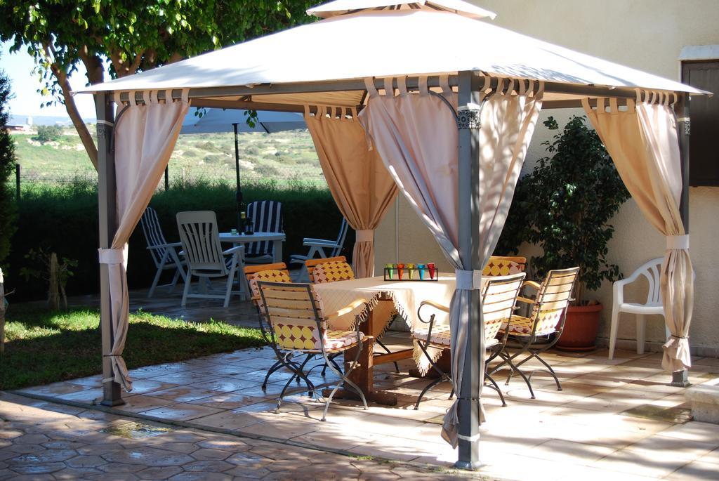 Zena Holiday Villa Писури Екстериор снимка