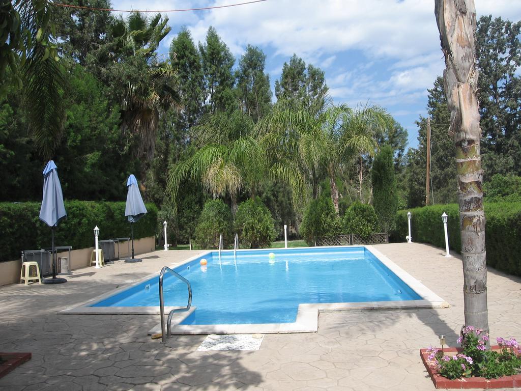 Zena Holiday Villa Писури Екстериор снимка